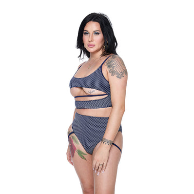 Strata Bottom - Navy Wave